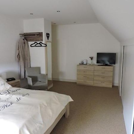 B&B Carpe Diem # Texel Maaseik Kültér fotó
